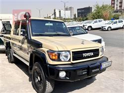 تۆیۆتا لاند کرۆزەر ٧٠ پیکاپ